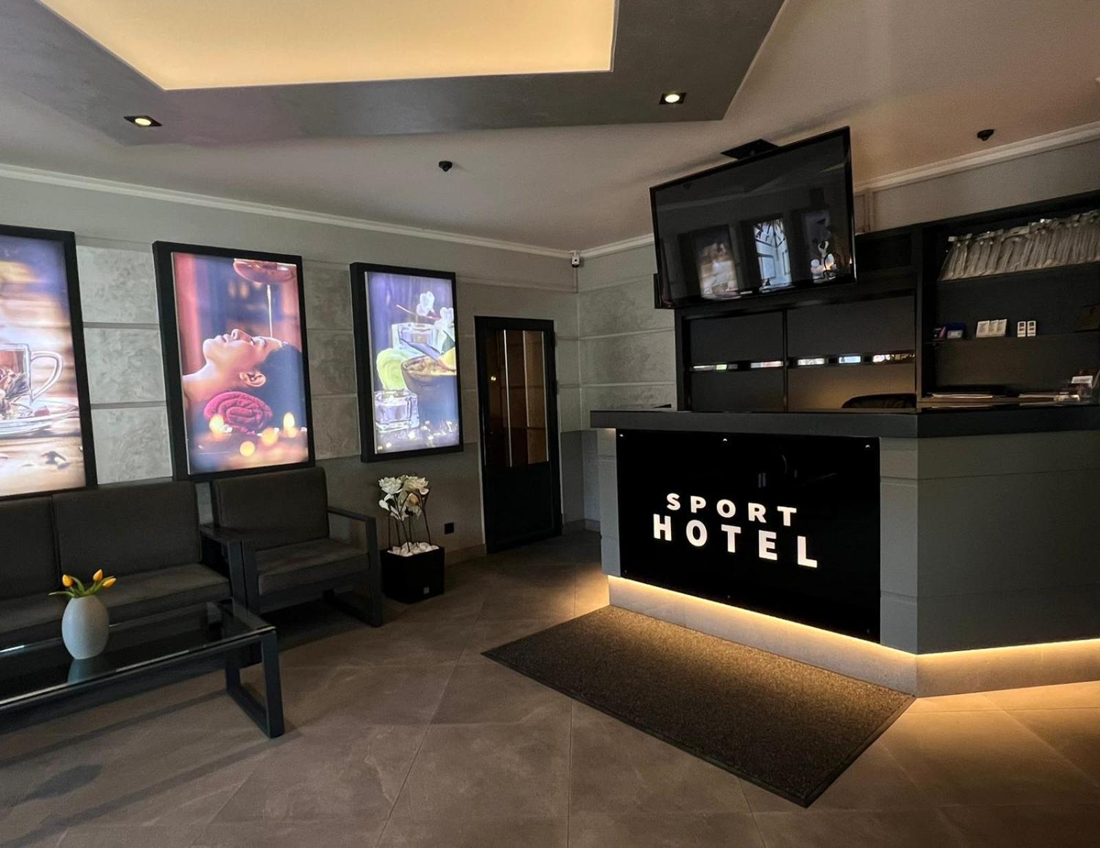 Sport Hotel 2 Cherkasy Exterior photo